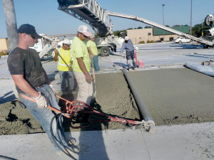 Precisão na construção da pista é um requisito do qual os construtores não abrem mão, a fim de conquistar novos mercados. Crédito: Nebrconcagg.